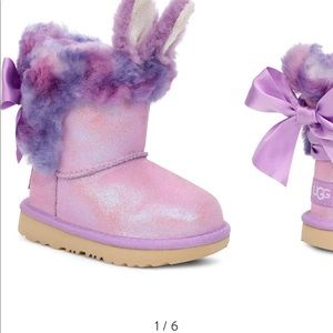 Ugg T Paz Classic II Boots
Bunny ears and Bow
